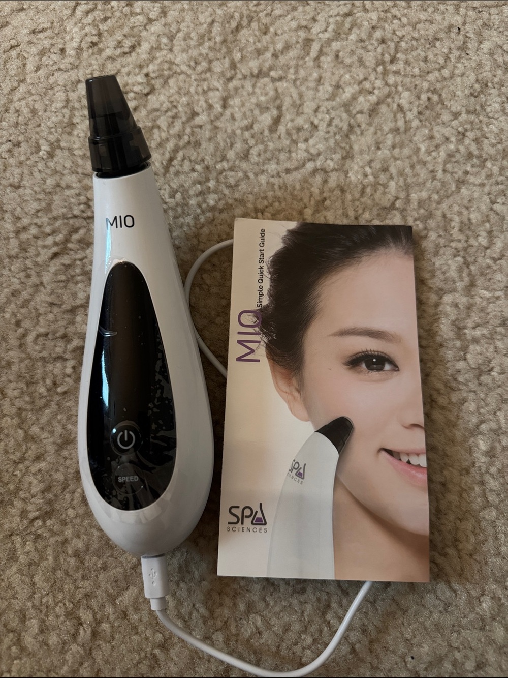 MIO Facial Spa Pore Cleanser Device in White - Spa Sciences